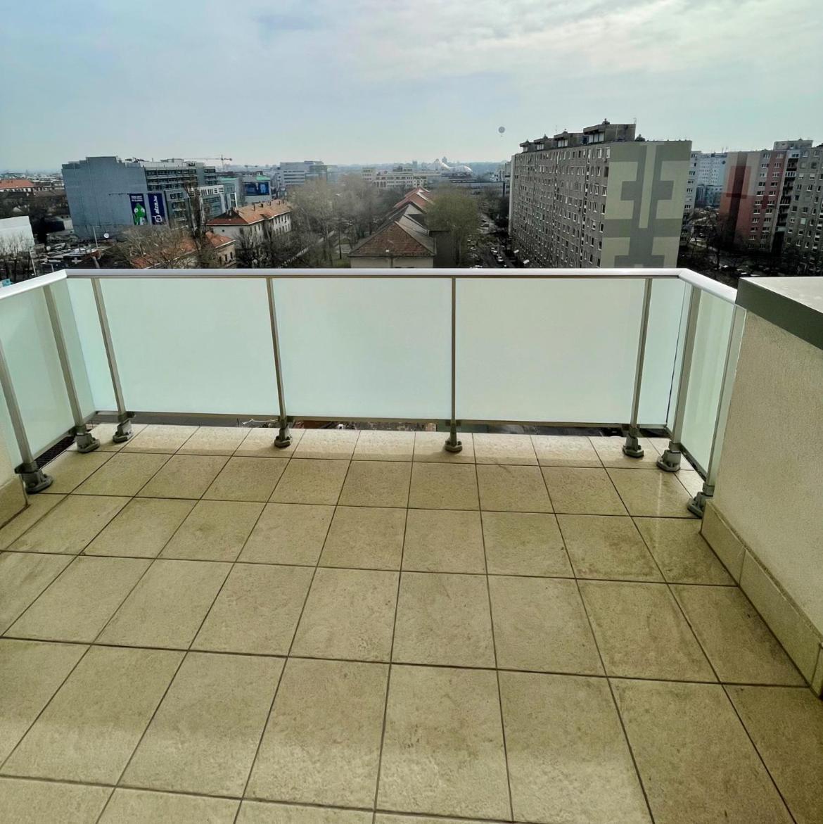 Penthouse Young #Freeparking Apartment Budapest Exterior photo