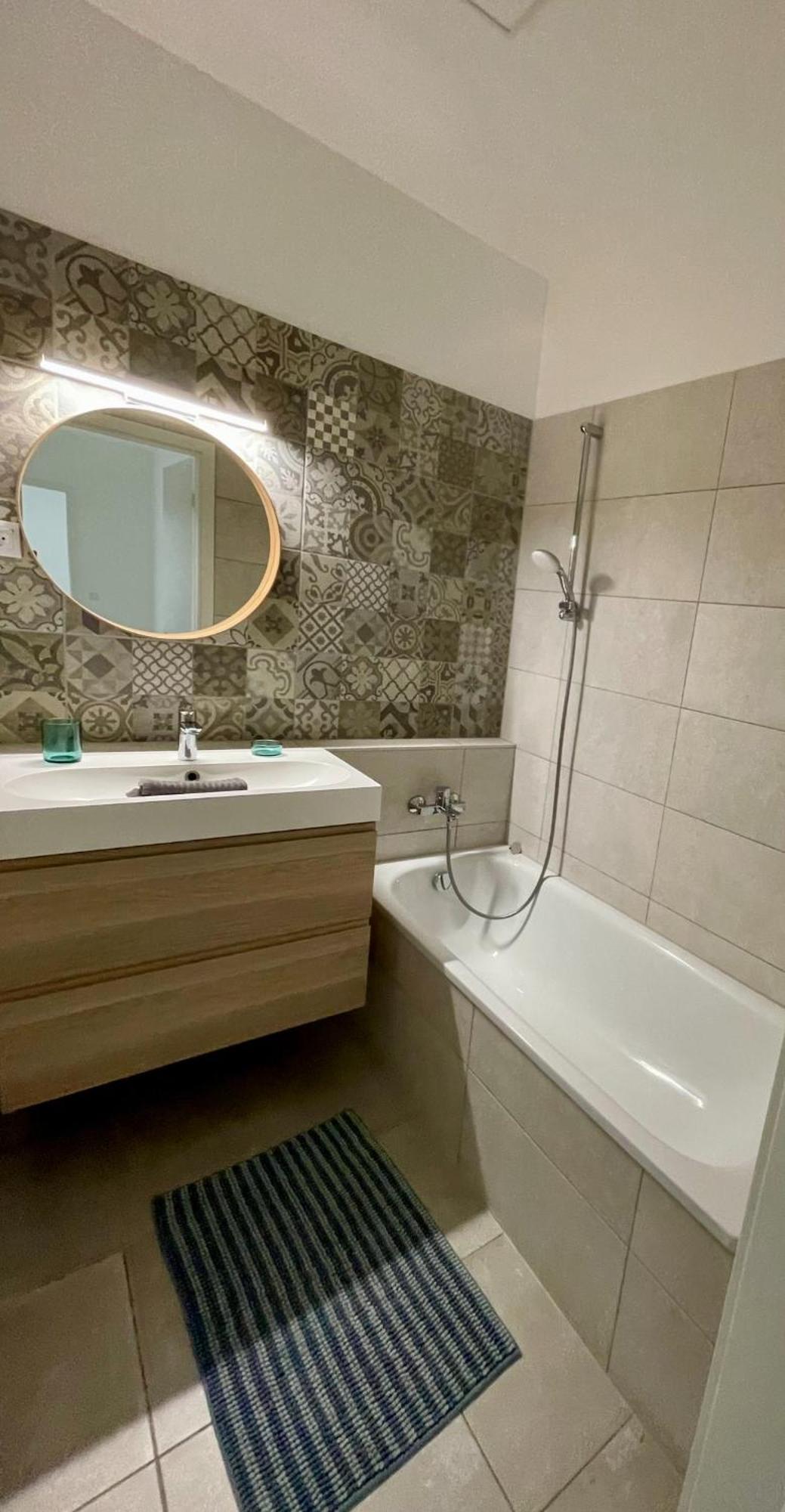 Penthouse Young #Freeparking Apartment Budapest Exterior photo