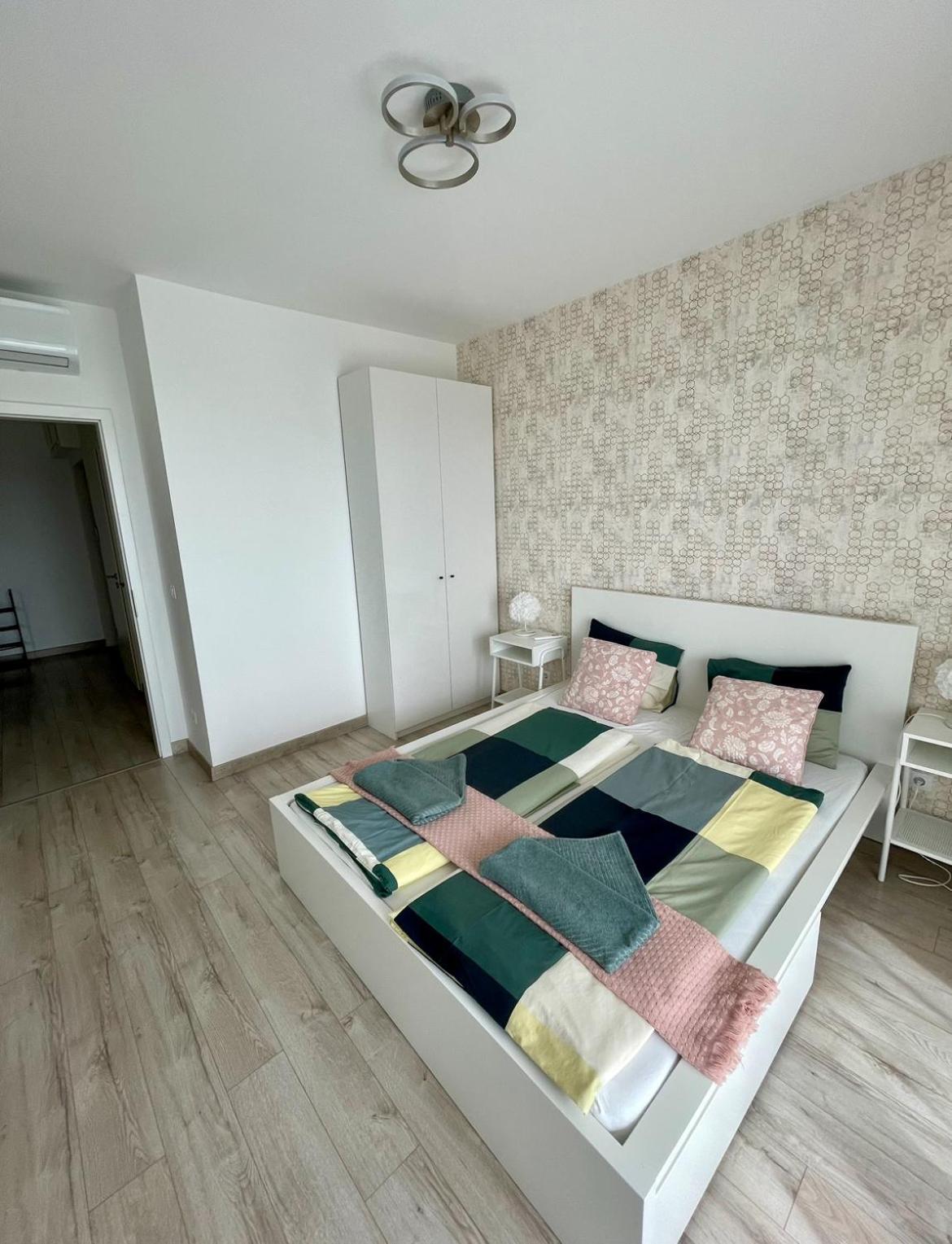 Penthouse Young #Freeparking Apartment Budapest Exterior photo